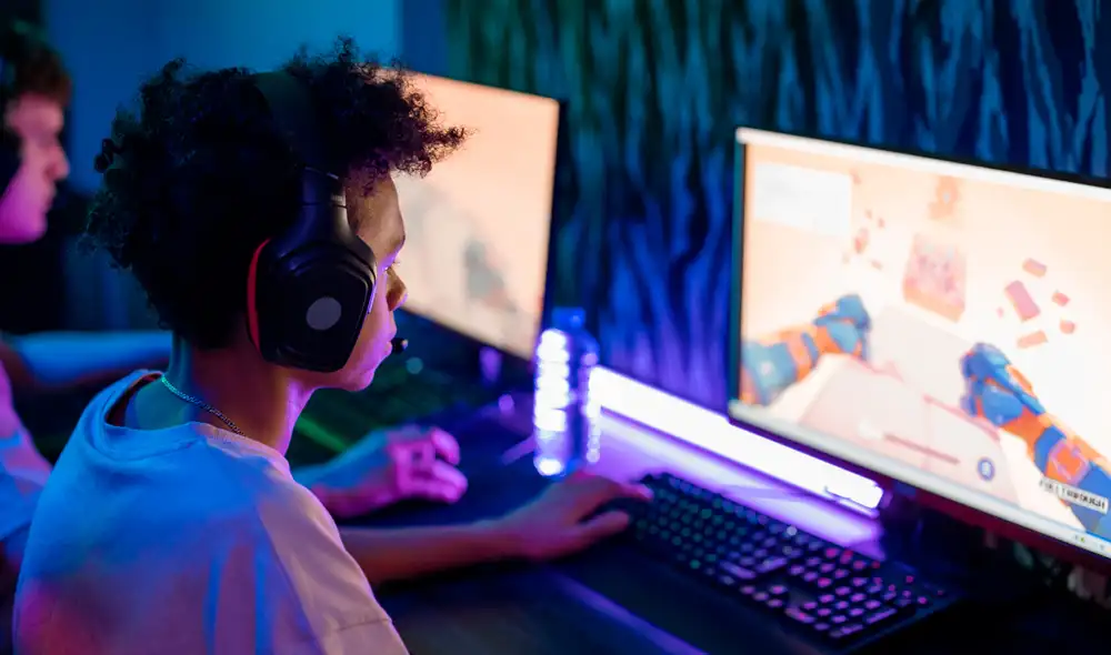 El estudio demostró que los niños que juegan el mayor tiempo a los videojuegos desarrollan mayor conocimiento del inglés. Foto: IAB Perú