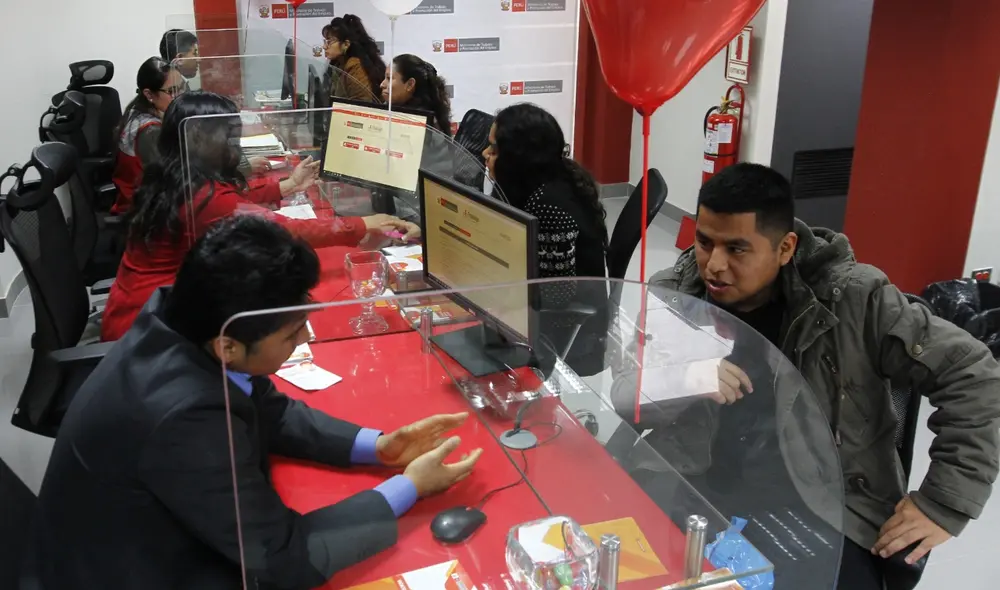 Entre enero y agosto de este año, se ofertaron 104.264 vacantes a través de Empleos Perú. Foto: La República Entre enero y agosto de este año, se ofertaron 104.264 vacantes a través de Empleos Perú. Foto: La República
