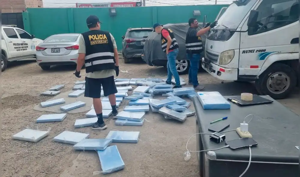 En la sentencia se dispuso que los condenados deberán pagar S/ 600.000 a favor del Estado. Foto: PNP