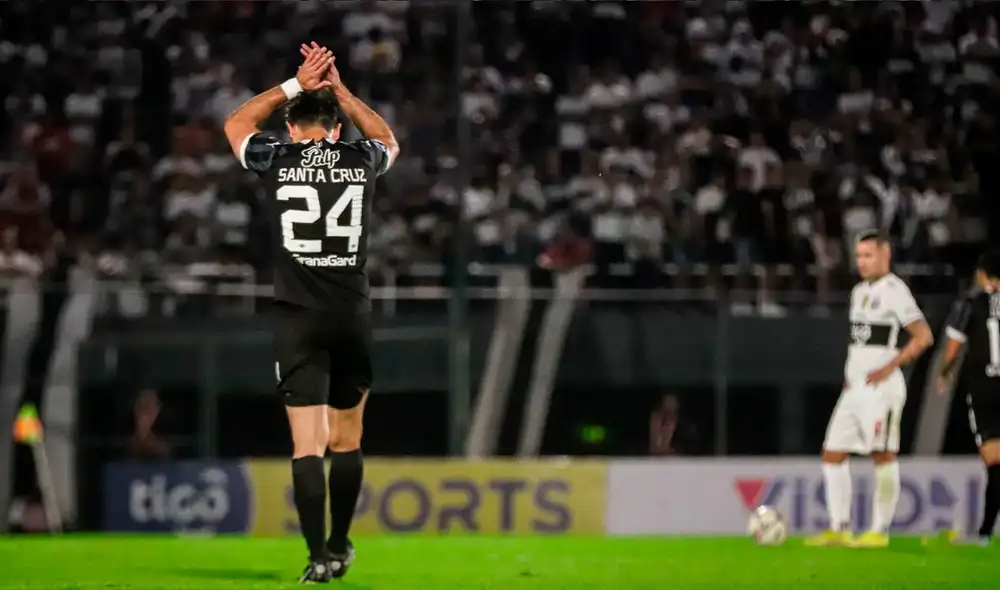 Libertad le pegó un baile a Olimpia en el Defensores del Chaco. Foto: Libertad Libertad le pegó un baile a Olimpia en el Defensores del Chaco. Foto: Libertad