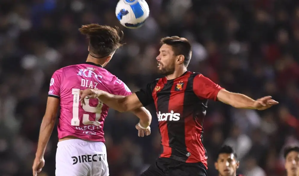 Melgar perdió en Arequipa ante Independiente del Valle y no pudo clasificar a la final de la Sudamericana. Foto: EFE