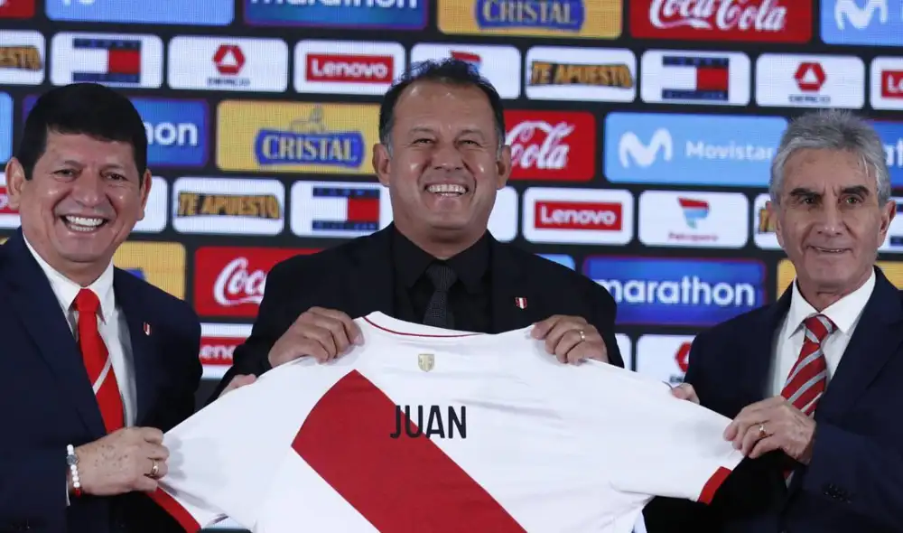 Juan Reynoso afrontará su primer partido oficial ante México y El Salvador. Foto: EFE Juan Reynoso afrontará su primer partido oficial ante México y El Salvador. Foto: EFE