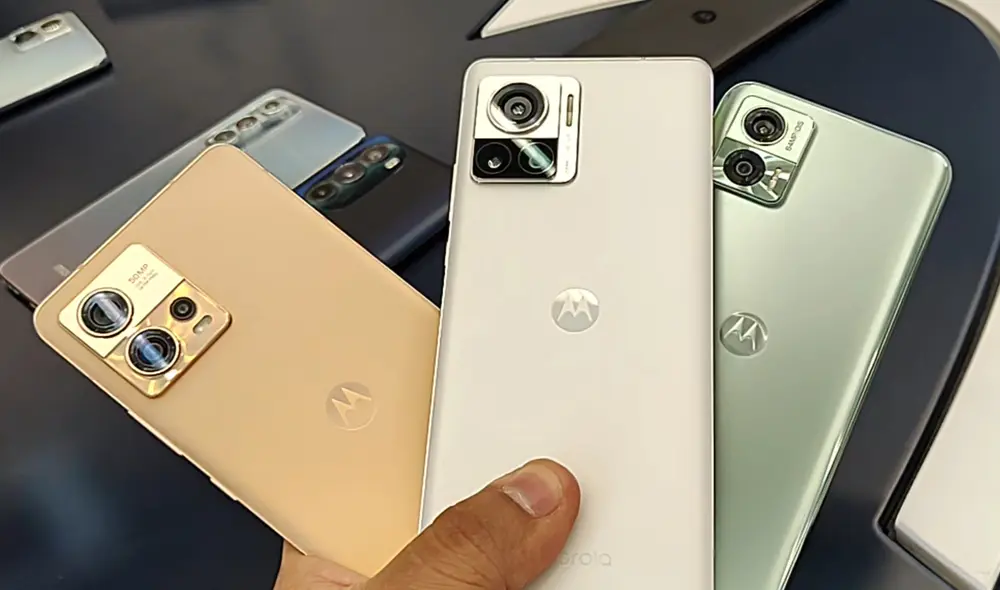 Motorola edge 30 Neo y Motorola ege 30 Fusion junto al Motorola edge 30 Ultra. Foto: Juan José López