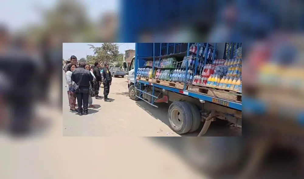 El camión de placa M4Z-937 fue llevado a la comisaría. Foto: captura de video de Ribereña Guadalupe