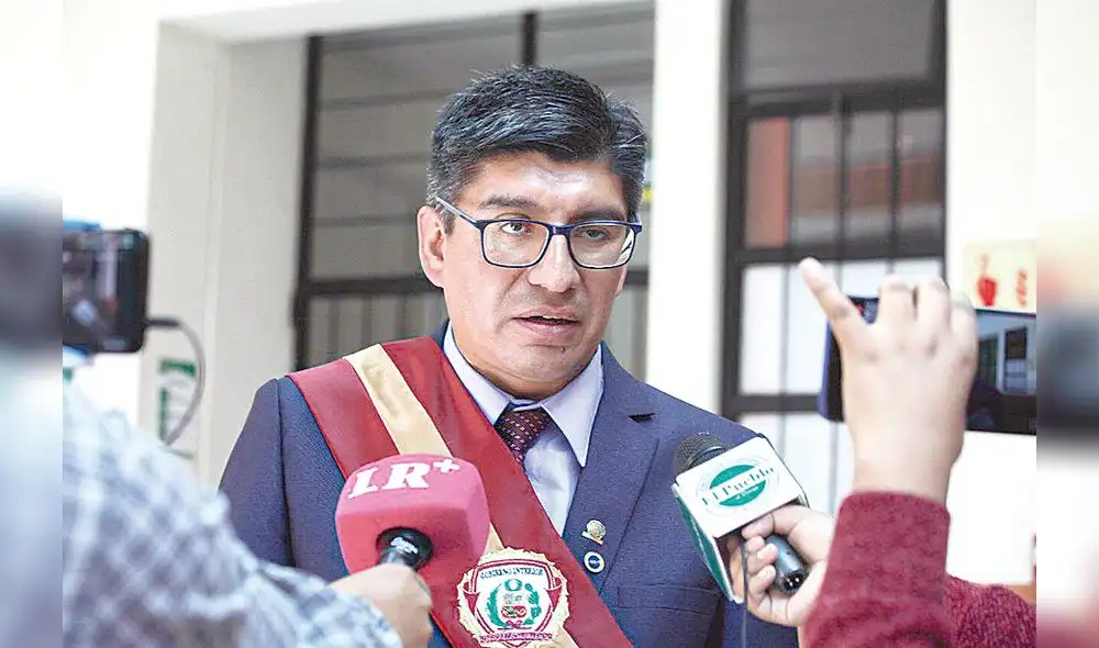 Anuncio. Yeremy Torres atenderá las solicitudes de los movimientos regionales que tramiten su permiso para movilizaciones . Foto: La República Anuncio. Yeremy Torres atenderá las solicitudes de los movimientos regionales que tramiten su permiso para movilizaciones . Foto: La República