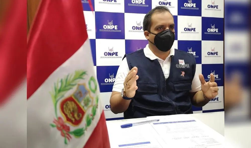 Danilo Ruiz advirtió que quienes no rindan cuentas serán multados. Foto: ODPE Danilo Ruiz advirtió que quienes no rindan cuentas serán multados. Foto: ODPE