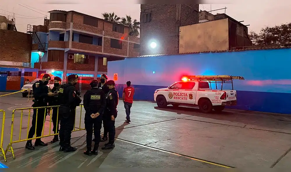 La Victoria: policía investiga asesinato de mujer dentro de la empresa Flores. Foto: Gianella Aguirre/URPI - LR