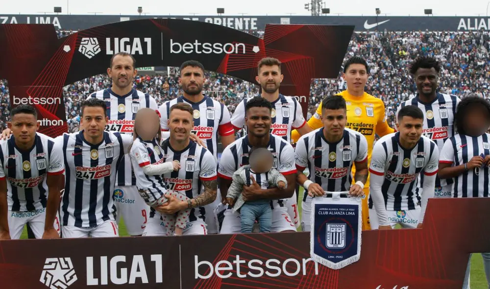 Además de Jairo Concha, otro jugador fue citado de último momento por Juan Reynoso. Foto: La República/Luis Jiménez Además de Jairo Concha, otro jugador fue citado de último momento por Juan Reynoso. Foto: La República/Luis Jiménez