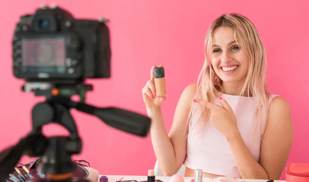 Luego de que el centro educativo diera la noticia, se armó un debate en redes sociales entre quienes estaban a favor y en contra. Foto: Trotamundosweb