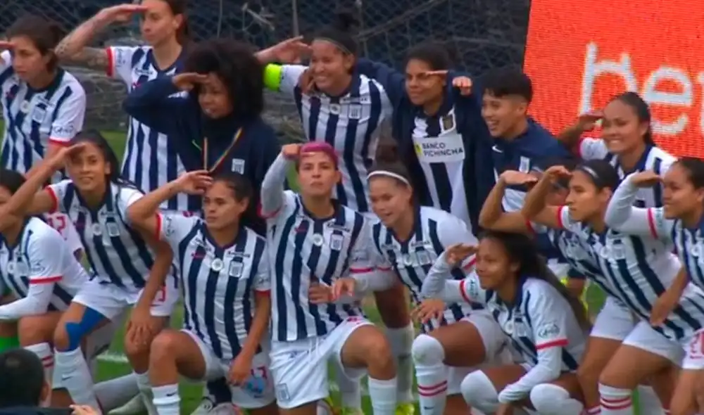 Alianza Lima le volteó el partido a la U en los últimos minutos. Foto: captura de Movistar Deportes Alianza Lima le volteó el partido a la U en los últimos minutos. Foto: captura de Movistar Deportes