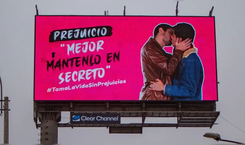 Paneles publicitarios buscan concientizar acerca de los prejuicios más comunes de la sociedad peruana. Foto: cortesía