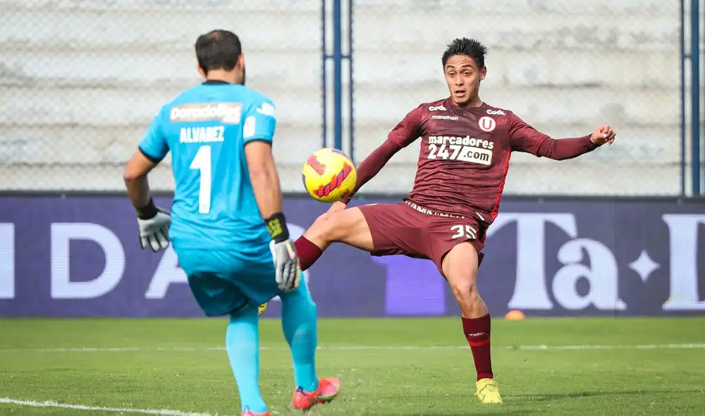 El delantero merengue salió al minuto 58 por Hernán Novick. Foto: Universitario de Deportes/Twitter