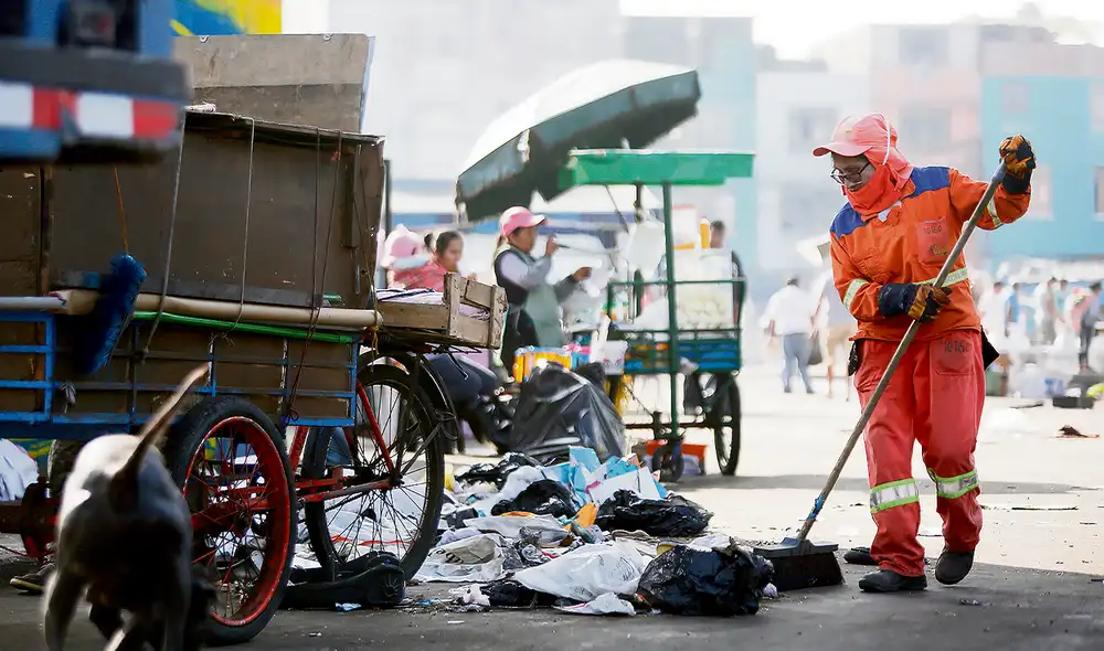Contaminación. Es necesario mejorar el manejo de los residuos sólidos y limpieza pública con estrategias, pero candidatos expresan más deseos que ideas. Foto: La República
