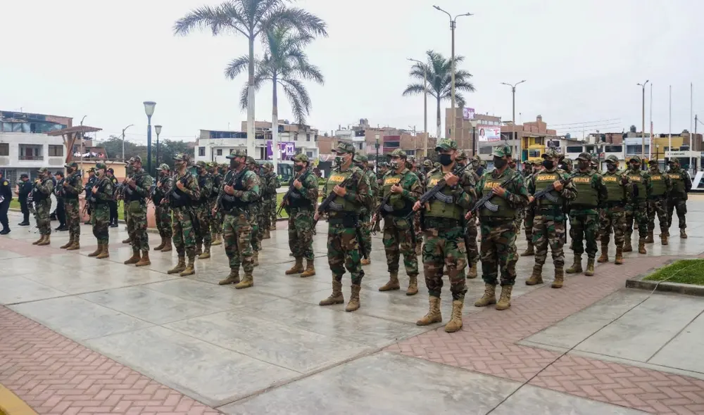 Son 200 los efectivos que están reforzando la seguridad en La Libertad ante la ola criminal existente. Foto: Prensa El Porvenir Son 200 los efectivos que están reforzando la seguridad en La Libertad ante la ola criminal existente. Foto: Prensa El Porvenir