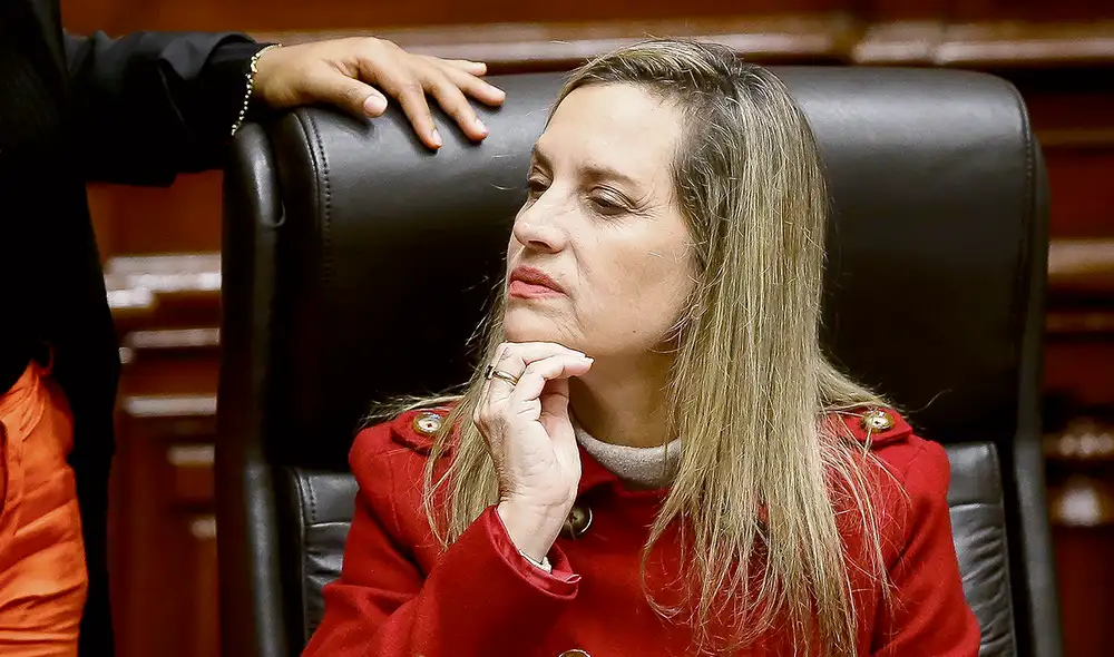 Reacción. María Alva no estuvo conforme con postulación de Aragón y apoyó a Williams. Foto: Antonio Melgarejo/ La República