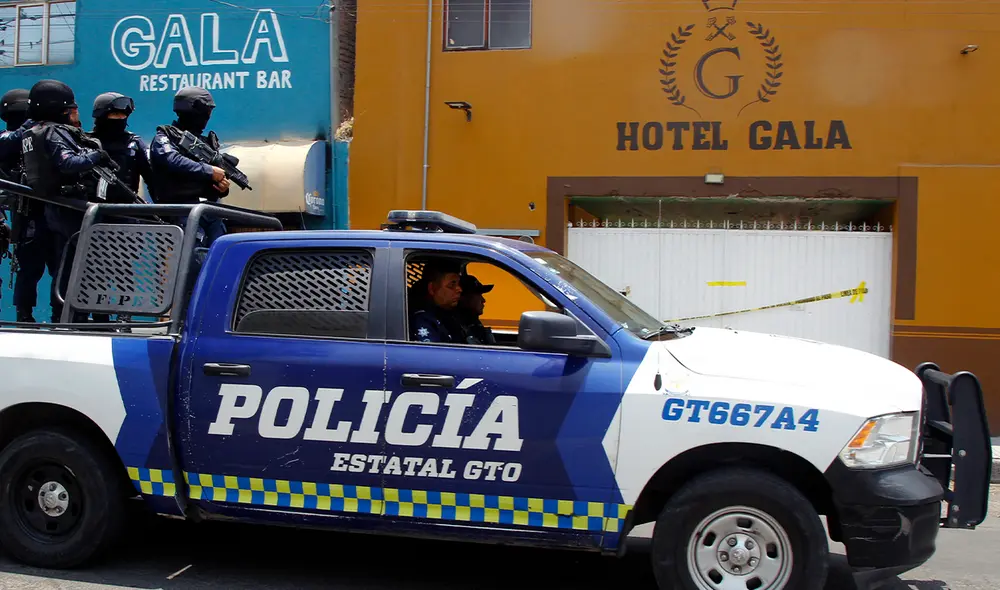 Los pobladores alertaron a la Policía luego de encontrar al hombre colgado y desnudo. Foto: AFP