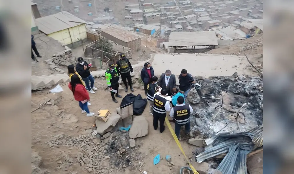 Mujer es hallada muerta en su vivienda de SJL. No se descarta feminicidio. Foto: María Ponce/URPI-LR Mujer es hallada muerta en su vivienda de SJL. No se descarta feminicidio. Foto: María Ponce/URPI-LR
