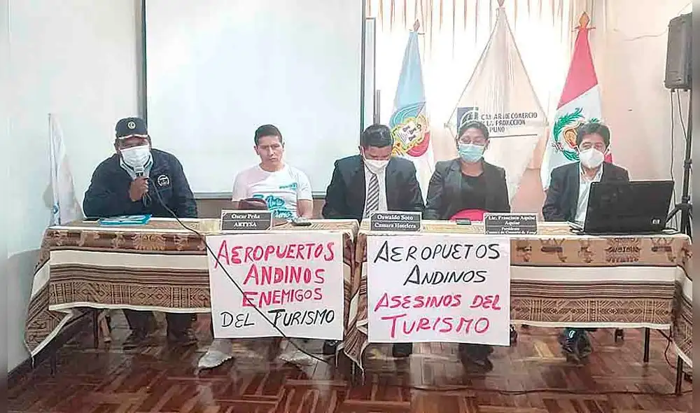 Queja. Operadores en contra de el cierre del aeropuerto de Juliaca. Refieren que ello les generará pérdidas. Foto: La República Queja. Operadores en contra de el cierre del aeropuerto de Juliaca. Refieren que ello les generará pérdidas. Foto: La República