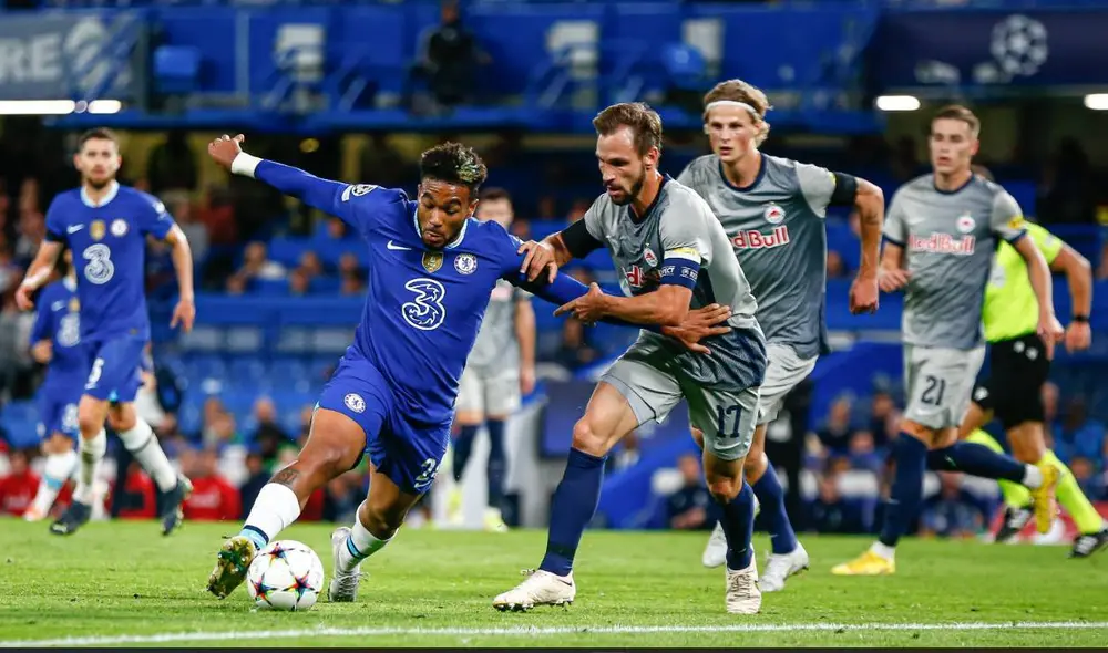Chelsea va por su primera victoria ante Salzburgo. Juegan en Londres. Foto: EFE