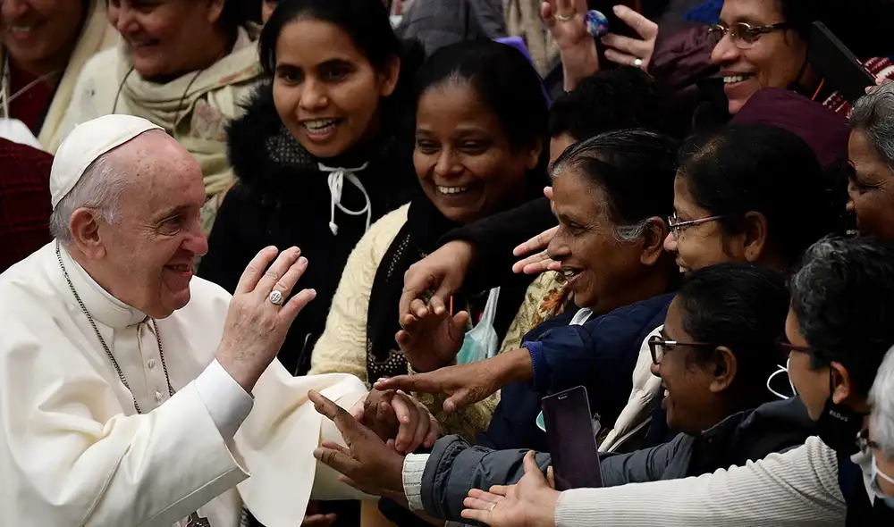 El papa Francisco saluda a los fieles en el Vaticano. Foto: referencial/AFP El papa Francisco saluda a los fieles en el Vaticano. Foto: referencial/AFP