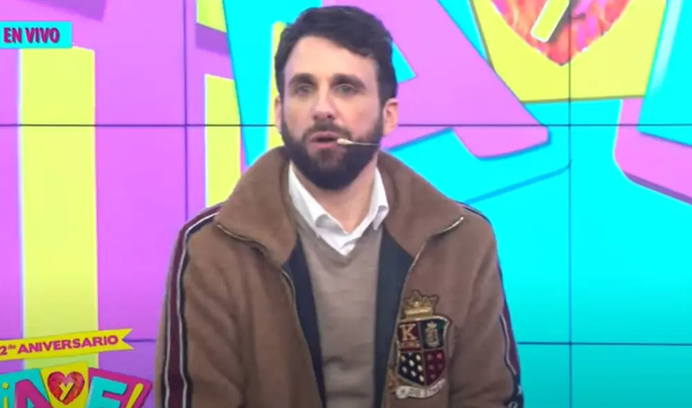 Rodrigo González es el presentador de "Amor y fuego" junto a Gigi Mitre. Foto: captura de Willax TV