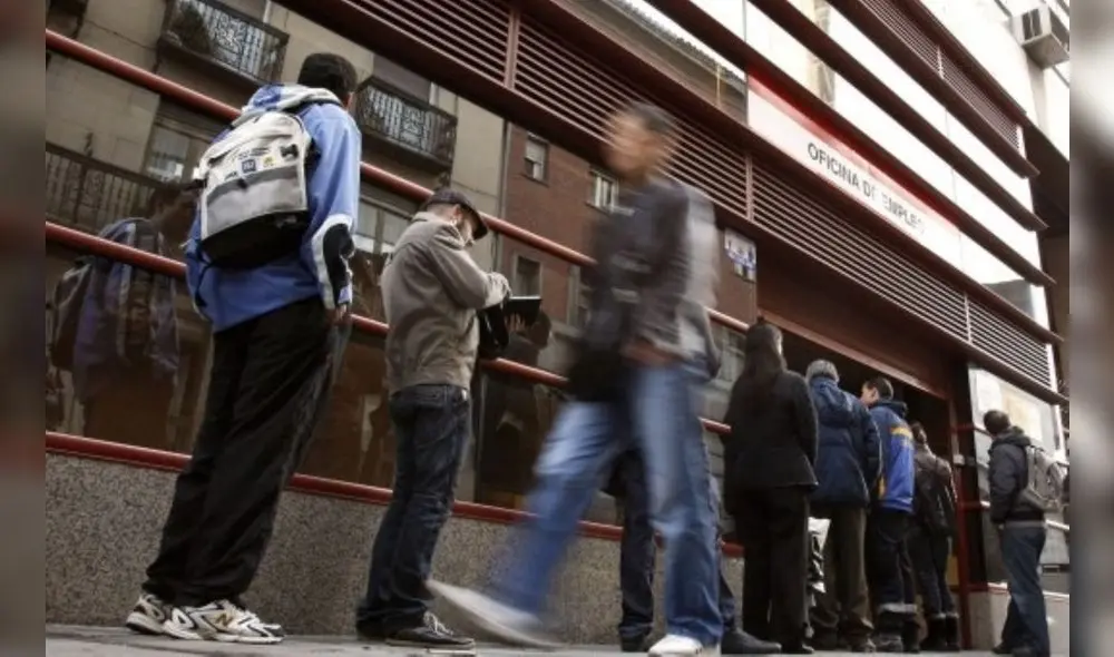 Según informe del INEI de junio, julio y agosto, más de 396.000 personas buscan empleo. Foto: Andina