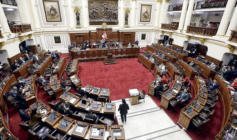 Consenso. El Pleno aprobó con 94 votos a favor destituir del cargo al ministro Alvarado. Foto: Antonio Melgarejo/La República Consenso. El Pleno aprobó con 94 votos a favor destituir del cargo al ministro Alvarado. Foto: Antonio Melgarejo/La República