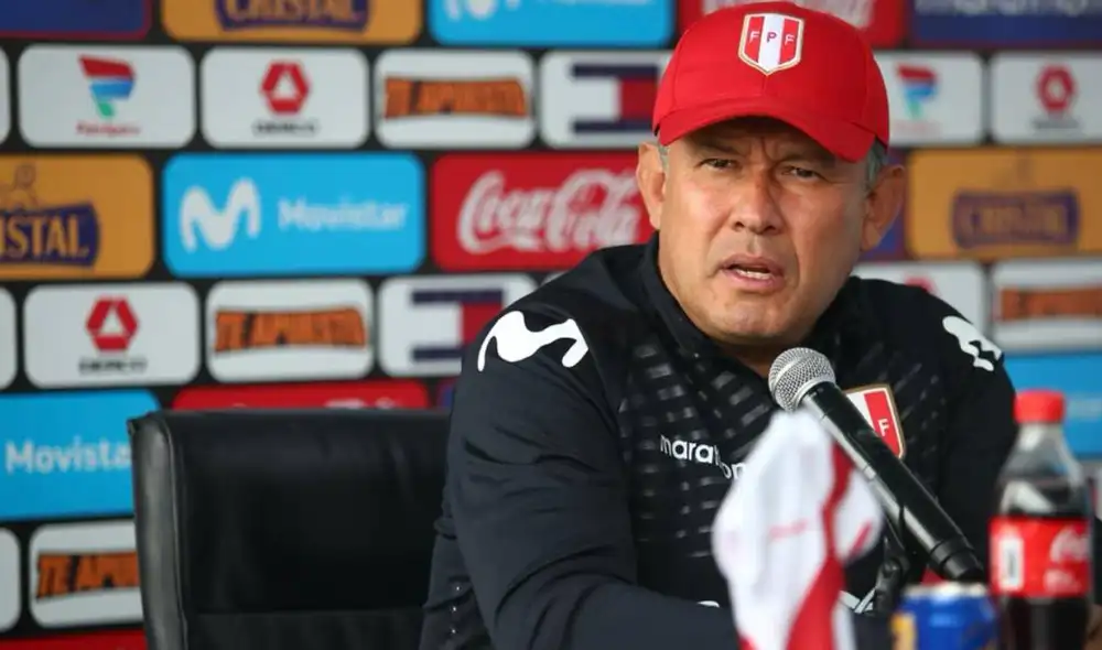 El 'Cabezón' Reynoso habló ante los medios y dio su opinión sobre el caso Byron Castillo. Foto: selección peruana El 'Cabezón' Reynoso habló ante los medios y dio su opinión sobre el caso Byron Castillo. Foto: selección peruana