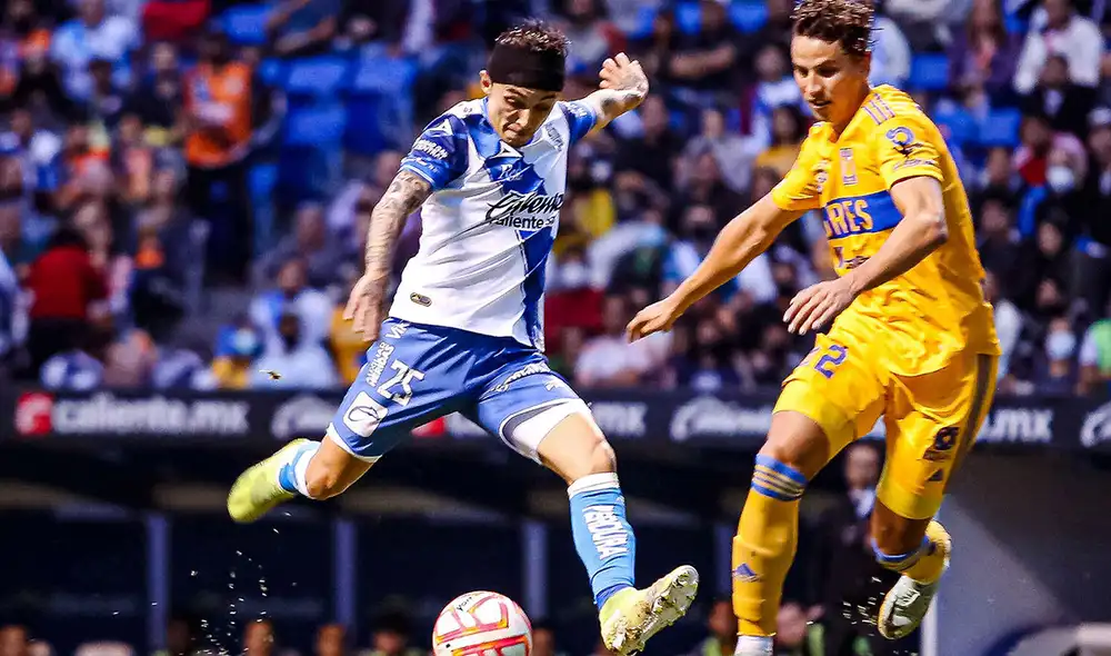 La Franja aprovechó dos goles en el primer tiempo para imponerse a Tigres. Foto: Puebla