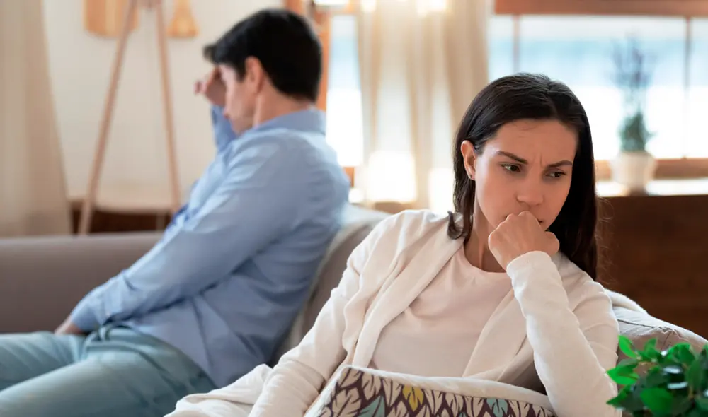 De acuerdo a encuesta, no se separan porque no podrían pagar solos el alquiler. Foto: Es Mental De acuerdo a encuesta, no se separan porque no podrían pagar solos el alquiler. Foto: Es Mental