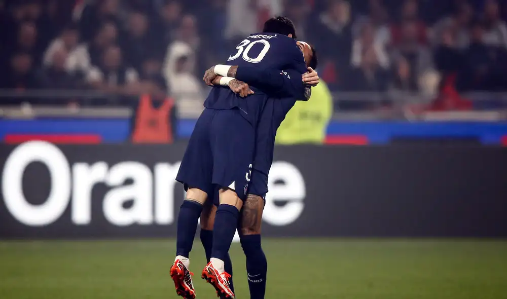 PSG y Olympique de Lyon se miden en una nueva jornada del futbol francés. Foto: EFE PSG y Olympique de Lyon se miden en una nueva jornada del futbol francés. Foto: EFE