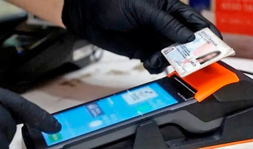 El Vale Digital otorga 120 dólares a los beneficiarios. Foto: TVN-2