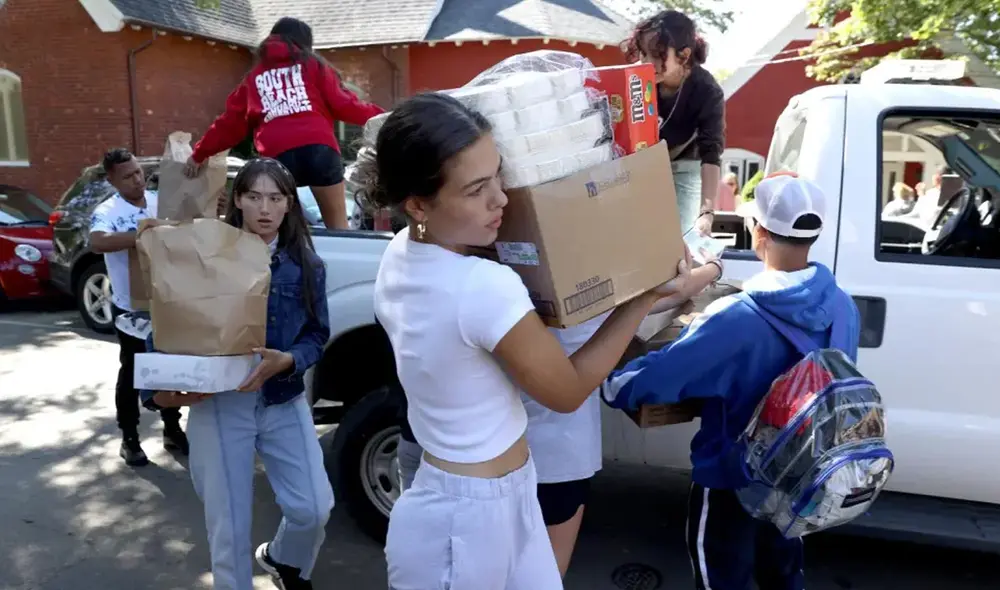 Cerca de 50 migrantes fueron trasladados a Martha’s Vineyard el pasado jueves 15 de setiembre. Foto: Captura CNN