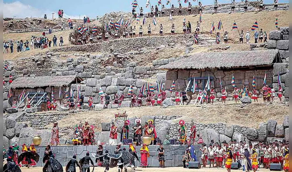 Escenario. En Sacsayhuamán se recreo ceremonia inca. Foto: La República Escenario. En Sacsayhuamán se recreo ceremonia inca. Foto: La República