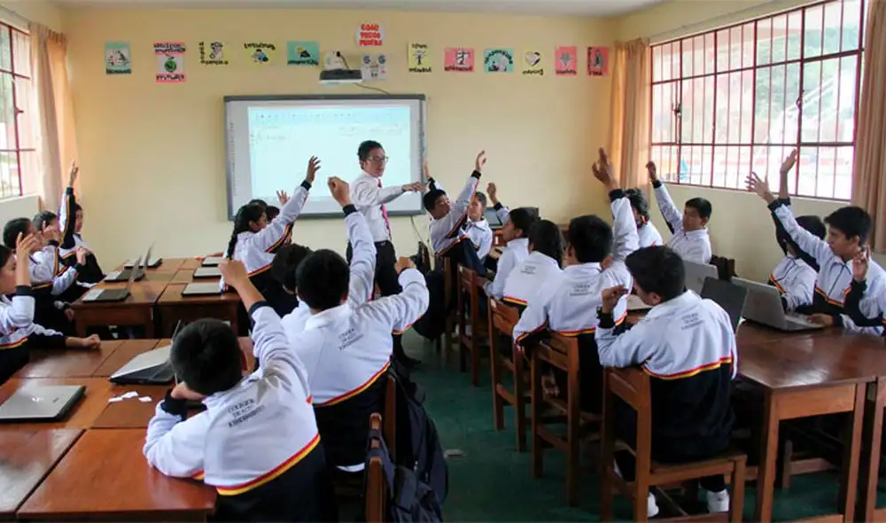 CNE elaboró un conjunto de recomendaciones que entregó al Ministerio de Educación. Foto: Andina CNE elaboró un conjunto de recomendaciones que entregó al Ministerio de Educación. Foto: Andina