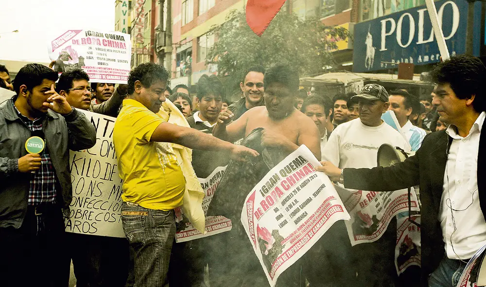 Estancados. Empresarios se sienten en el abandono, por lo que piden la renuncia del titular de Produce, Jorge Luis Prado. Foto: difusión