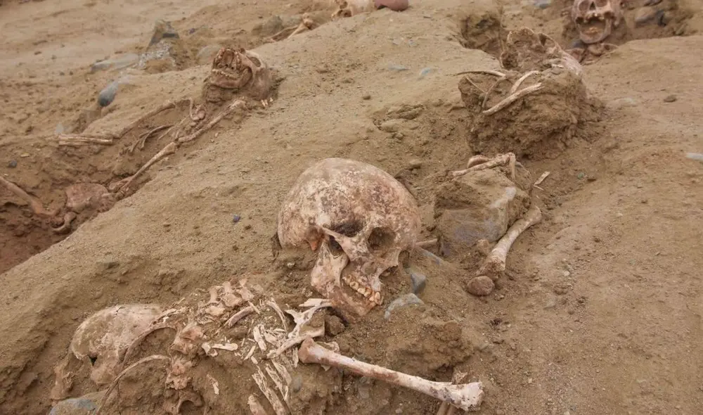 El primer descubrimiento de esta zona en el 2019, se produjo cuando se liberaba el área para ejecutar trabajos de agua y alcantarillado. Foto: Programa Arqueológico Huanchaco