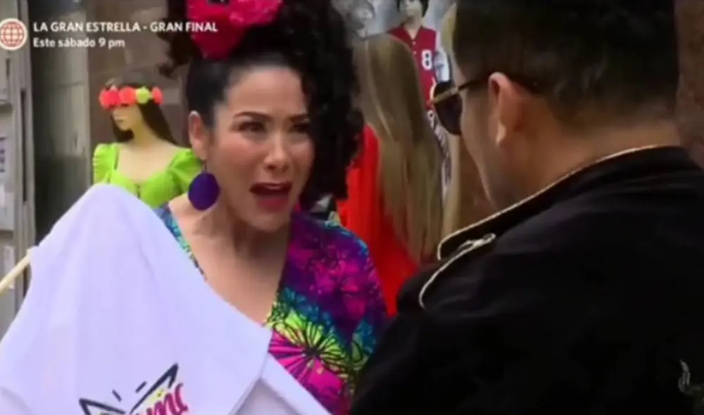 En el último capítulo de "Al fondo hay sitio", Teresita casi termina obteniendo el empleo de 'jaladora' en Gamarra. Foto: captura de América TV En el último capítulo de "Al fondo hay sitio", Teresita casi termina obteniendo el empleo de 'jaladora' en Gamarra. Foto: captura de América TV