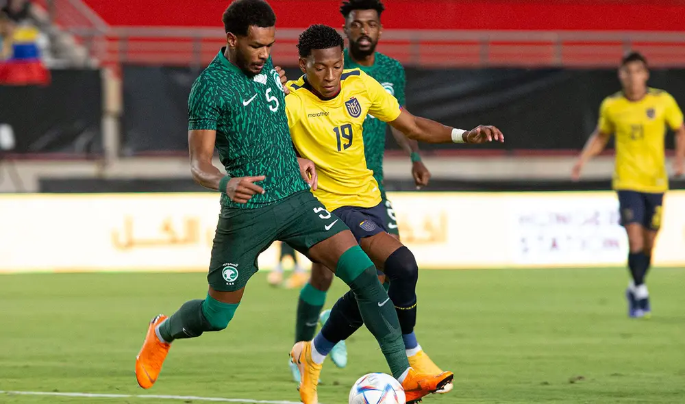 Ecuador tuvo muchas chances contra Arabia Saudita, pero no pudo contra el golero rival. Foto: EFE