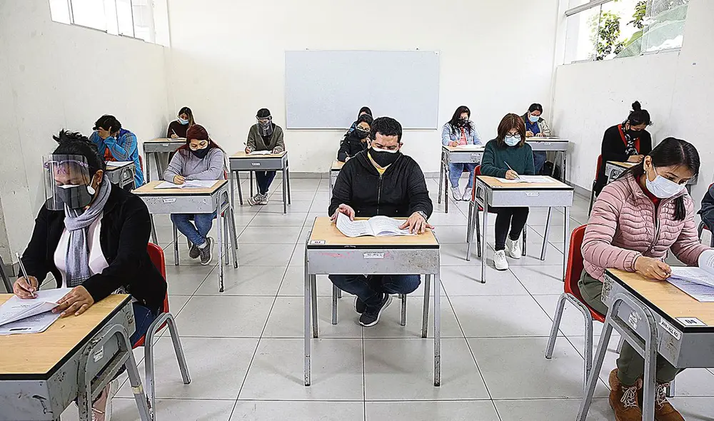 La evaluación del concurso de Nombramiento Docente 2022 podrá ser ejecutada el 9 o el 11 de diciembre de 2022. Foto: La República