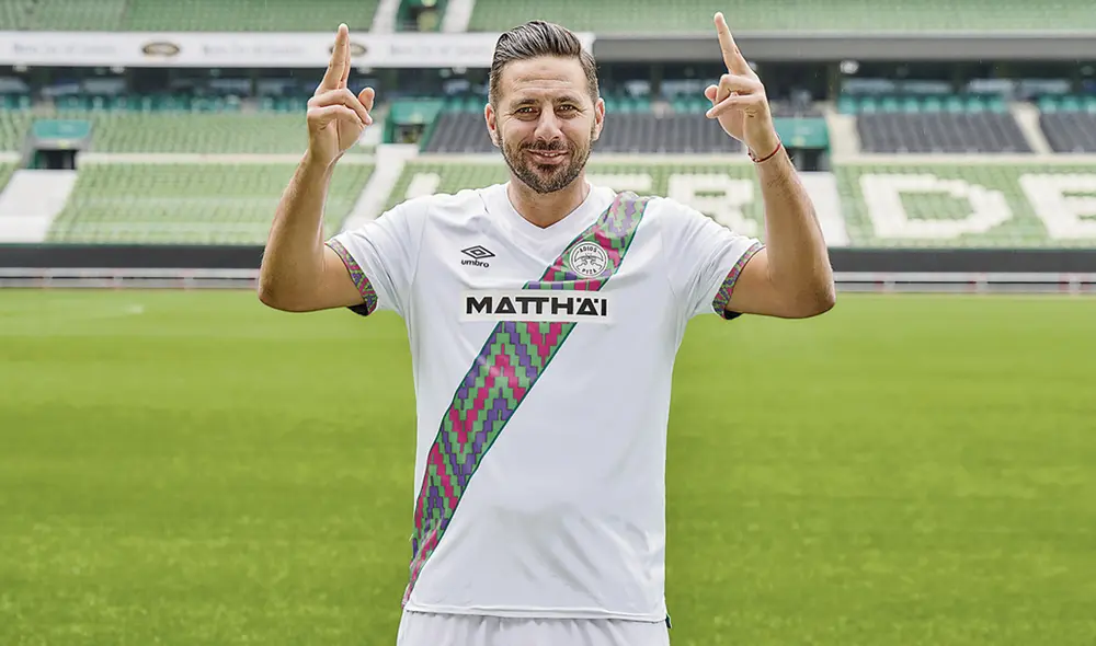 Leyenda. Pizarro vistió las camisetas del Bayern Múnich, Werder Bremen y FC Colonia durante 20 años en la Bundesliga. Foto: difusión