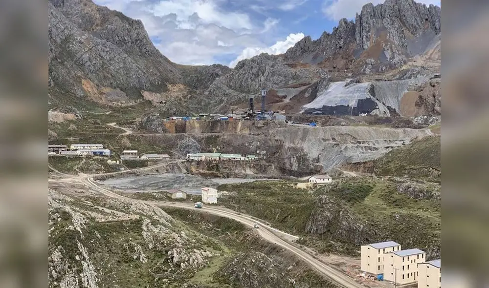 Comuneros bloquearon acceso a la mina Yauricocha desde hace una semana. Foto: Sierra Metals