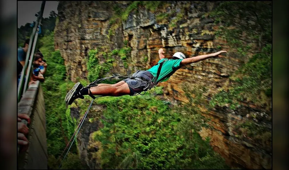 El arnés debe ser de dos tipos: uno deberá estar sujeto a los dos tobillos y el otro tiene que ir alrededor de todo el cuerpo. Foto: Inacal