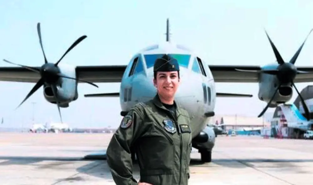 La capitana Fiorella Sponsa alentó a todas las mujeres del país a unirse a la Fuerza Aérea del Perú. Foto: FAP