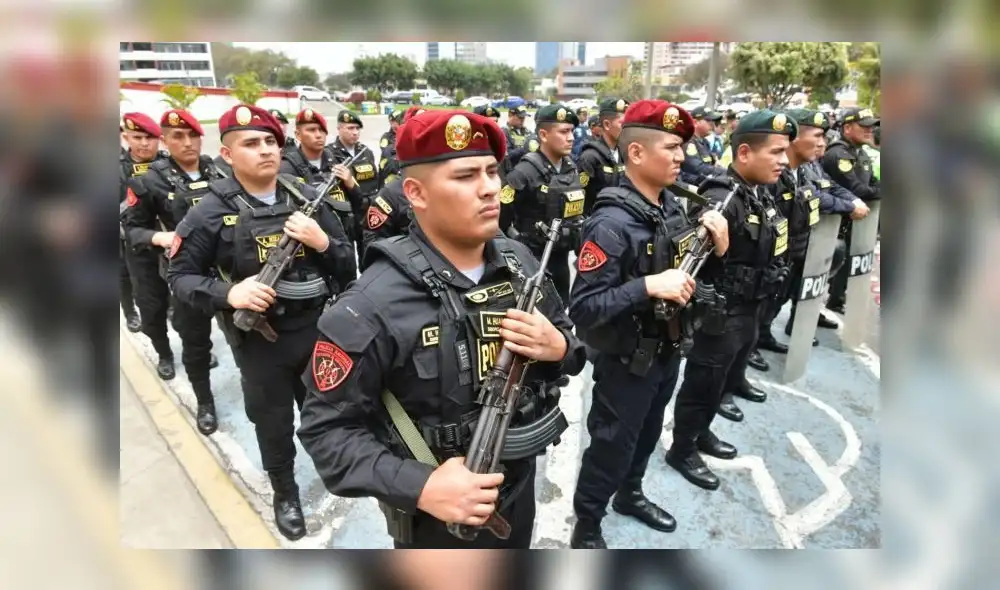 Se brindarán las facilidades al personal policial de servicio para que ejerza su derecho al sufragio en donde le corresponda. Foto: El Peruano Se brindarán las facilidades al personal policial de servicio para que ejerza su derecho al sufragio en donde le corresponda. Foto: El Peruano