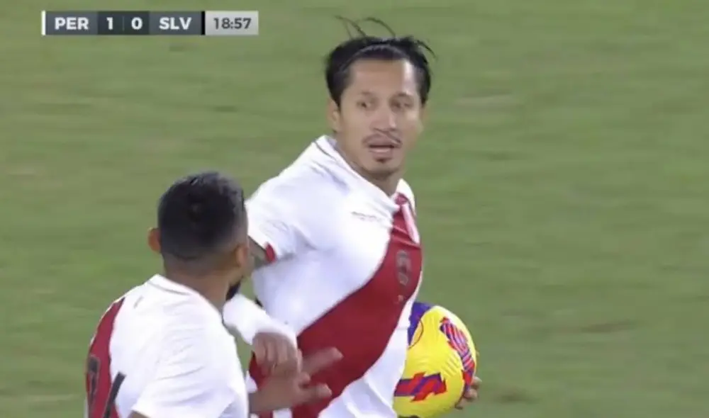 Gianluca Lapadula anotó su primer gol en la era Juan Reynoso. Foto: captura/Latina TV