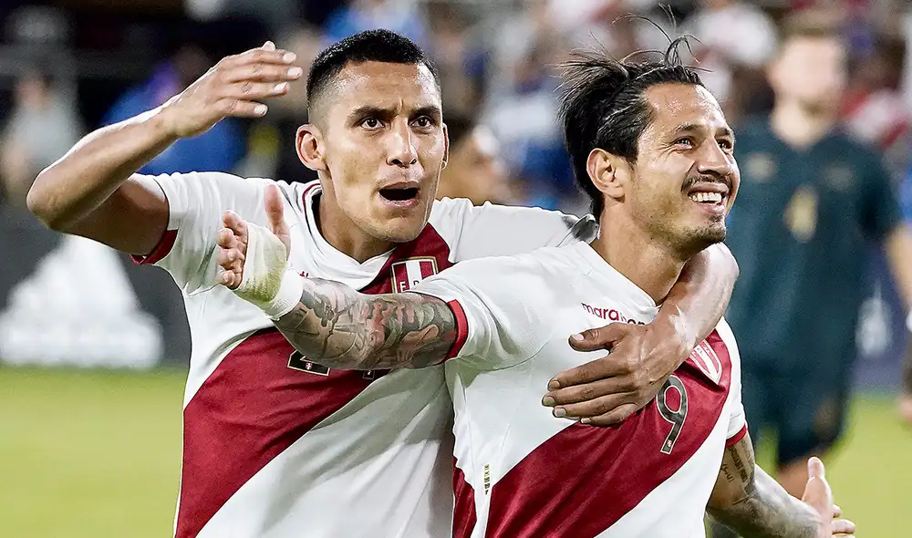 El inicio. Gianluca Lapadula marcó su primera anotación en la etapa de Juan Reynoso. Foto: EFE El inicio. Gianluca Lapadula marcó su primera anotación en la etapa de Juan Reynoso. Foto: EFE