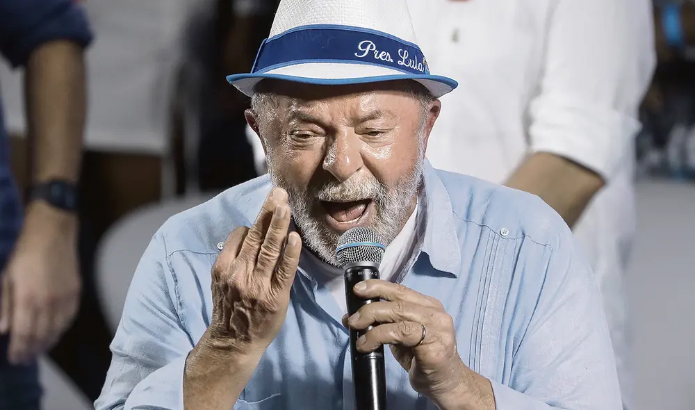 Con el sombrerito. Candidato izquierdista Lula da Silva. Foto: difusión Con el sombrerito. Candidato izquierdista Lula da Silva. Foto: difusión