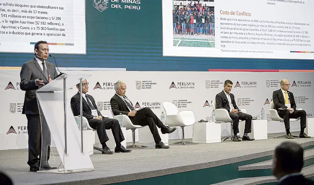 Nuevo mundo. Julian Kettle anuncia un nuevo boom de los metales por cambio de matriz. Rodrigo Talavera/La República Nuevo mundo. Julian Kettle anuncia un nuevo boom de los metales por cambio de matriz. Rodrigo Talavera/La República