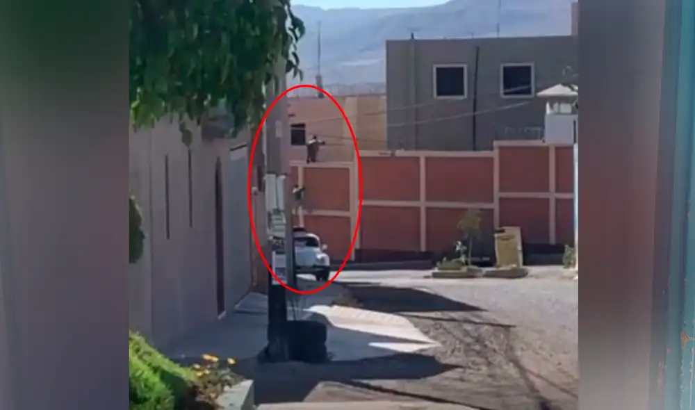 Fuga. Vecinos grabaron momento en que presos usaron soga para escapar de penal. Foto: La República